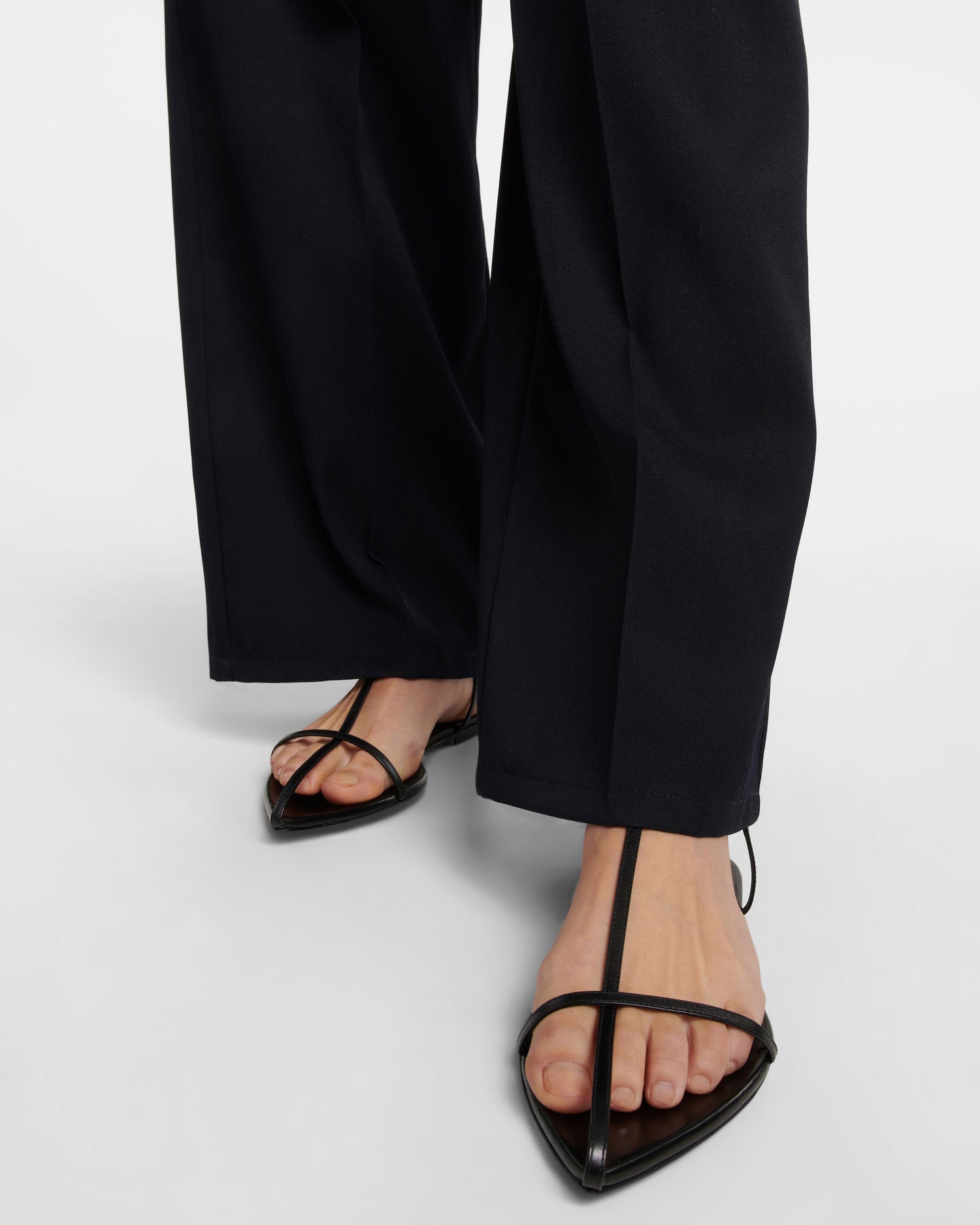 Flat Sandals for Women Adjustable Metallic Buckle Ankle Strap Slide Sandals Pointed Toe Slip on Sandal