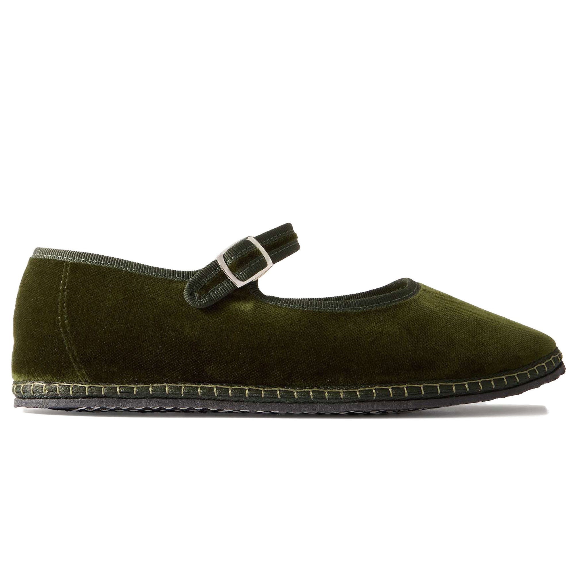 Velvet Ballet Flats for Women Cute Suede Round Toe Slip On Mary Jane Flats Casual Ballerina Shoes