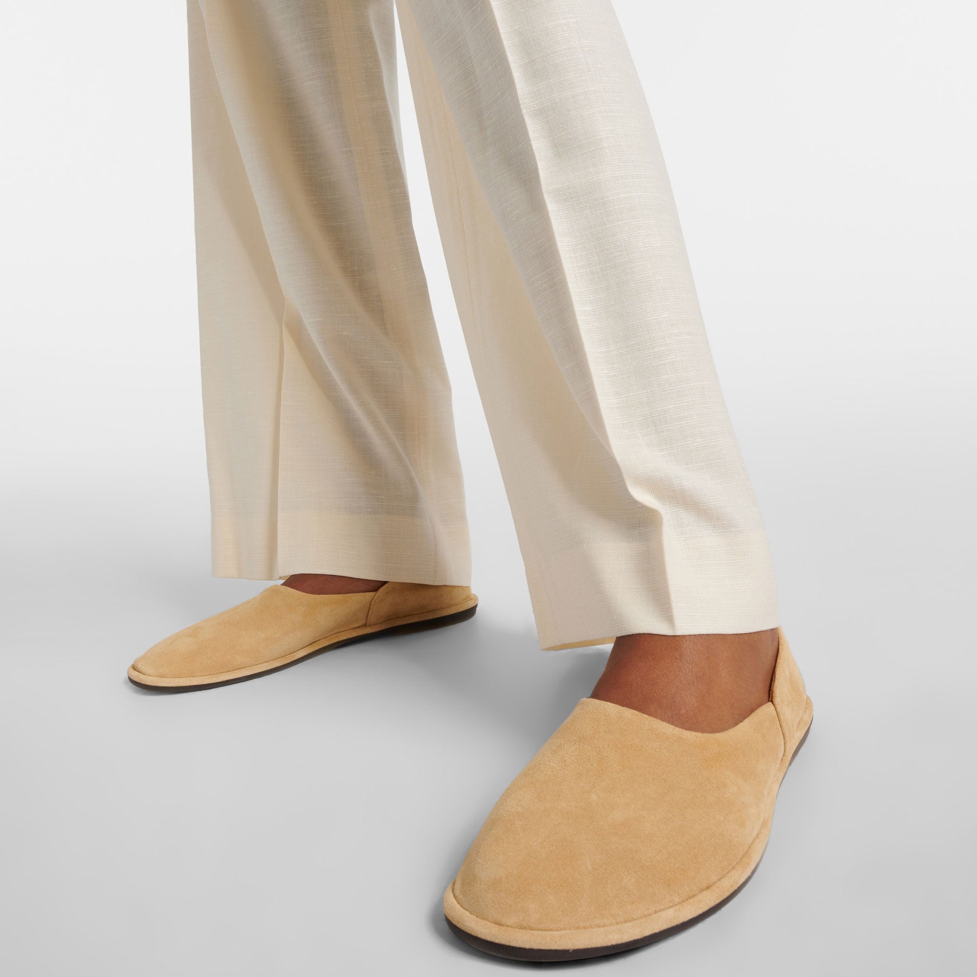 Suede Ballet Flats for Women Round Toe Slip On Casual Ballerina Shoes